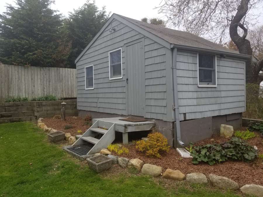 Montauk Secret Cottage - Exterior